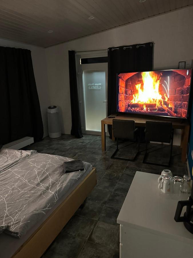 Ubernachtungsmoglichkeit Und Monteurzimmer Διαμέρισμα Hamdorf Εξωτερικό φωτογραφία